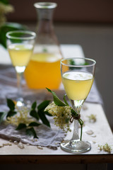 elderflower white wine.style vintage