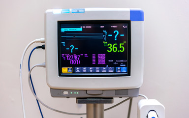 Electrocardiographic (ECG) Monitoring Device
