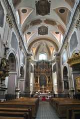Wnętrze barokowego kościoła - obrazy, fototapety, plakaty