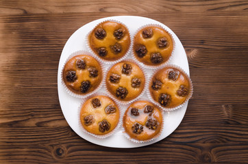 Shortbread cookies with walnuts and honey.