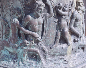 Magnificent sculpture: deities in bronze
