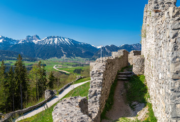 Burgruine Eisenberg bei Zell im Allgäu 