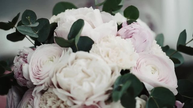beautiful wedding boquet