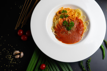 Spaghetti Tomato Sauce