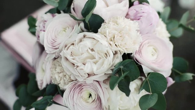 beautiful wedding boquet