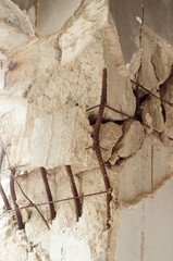 reinforcement of concrete column earthquake