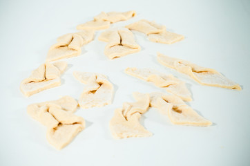 Baking Icelandic kleinur