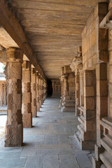 Carved pillars of the north side cloister, Airavatesvara Temple, Darasuram, Tamil Nadu