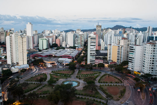 pra&ccedil;a raul soares