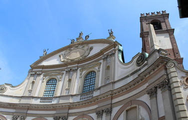 Chiesa Barocca in centro città - Vigevano