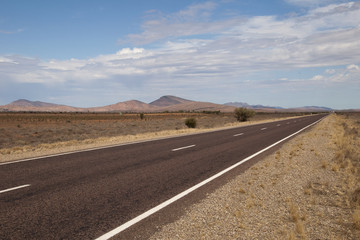 Hawker South Australia, Outback highway in an arid landscape