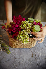 Flower arrangement basket 