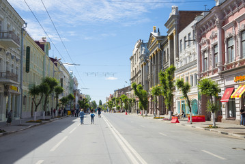 Fototapeta na wymiar Historical street named after Kuibyshev in Samara, Russia. On a Sunny summer day. 17 June 2018
