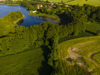 Deutschland,Mecklenburg-Vorpommern , Waren ( Müritz)  Gemeinde Moltzow, Landkreis Mecklenburgische Seenplatte, Schwinkendorf , Ulrichshuser See,  Schloss Ulrichshusen, Luftaufnahme