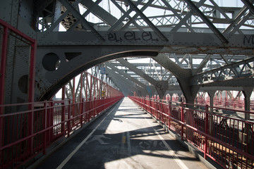 Naklejka premium ponte new york pista ciclabile