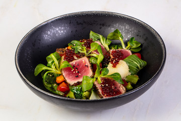 Grilled tuna salad