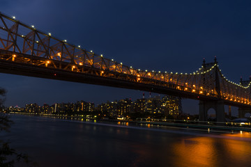 Fototapeta na wymiar Bridge iluminated