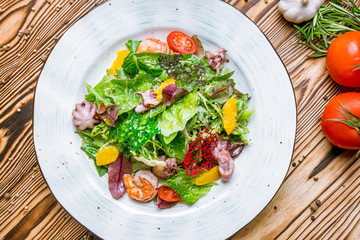 Salad with seafood