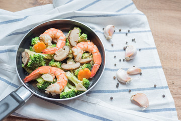 Thai healthy food stir-fried broccoli with shrimp