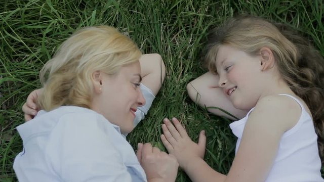 Tender mom is spending summer with her little mental disordered child together