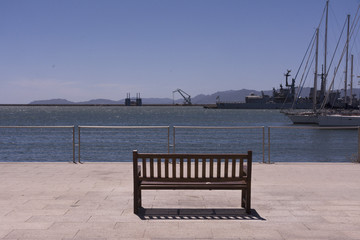 Cagliari: il porto.