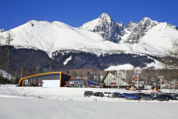 Fototapeta premium Chairlift in Tatranska Lomnica. Slovakia
