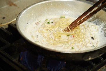 Cooking pasta