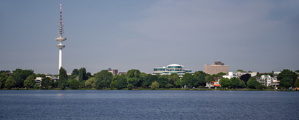 Panorama Alsterufer Hamburg Rotherbaum Sommer sonnig © Carl-Jürgen Bautsch