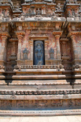 Obraz premium Lingodbhava, niches on the west wall, Airavatesvara Temple, Darasuram, Tamil Nadu. View from West.