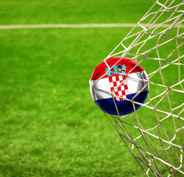 Fussball mit kroatischer Flagge