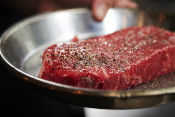 Raw beef 