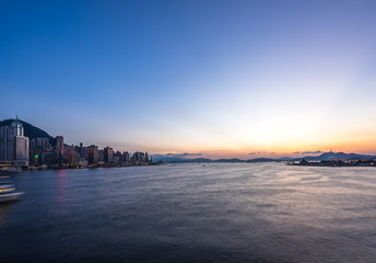 Obraz premium city skyline in hongkong china