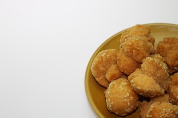 Fried White Sesame Cookie - Kanom Hua Ror - Yim Sa Nay ,Laughing balls
