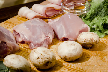 chicken thighs with bacon and mushrooms