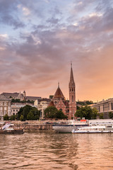 Obraz premium Riverside in Budapest at golden hour