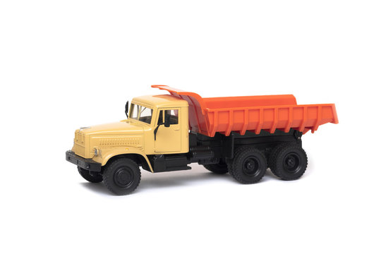 the toy heavy truck