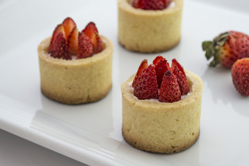 strawberry little cake