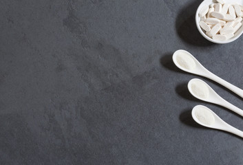 The hydrolyzed collagen mainly provides the elasticity of our skin