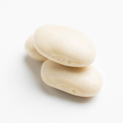 Fototapeta na wymiar heap of white beans isolated on white