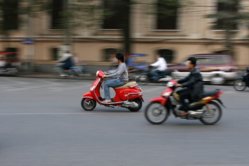 Fototapeta na wymiar The Busy Streets of Hanoi, Vietnam