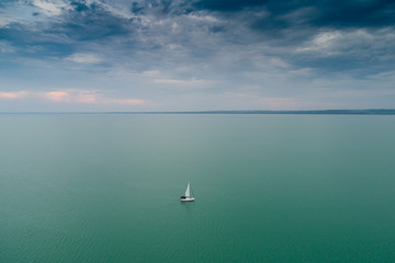 Obraz na płótnie Canvas White sailing boat in Lake Balaton
