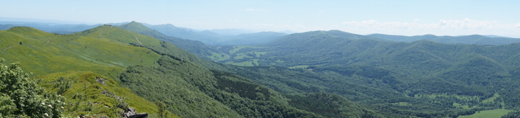 Fototapeta na wymiar Bieszczady mountains, Poloniny mountains - panorama