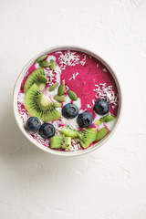 Smoothie breakfast bowl