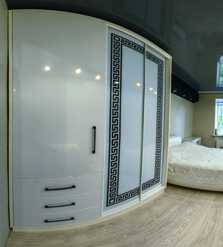 White Sliding Wardrobe With Glass Sliding Doors