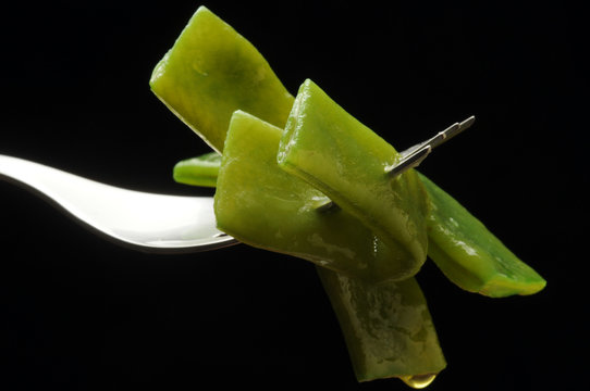Pisum sativum Phaseolus vulgaris Լոբի Peas インゲンマメ Piselli שעועית מצויה Tegolina mangiatutto video Piattoni Gartenbohne Piattone Taccole Fagioli corallo インゲンマメ Fagiolini Taccola 