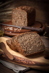 Wholemeal bread with sunflower seeds.