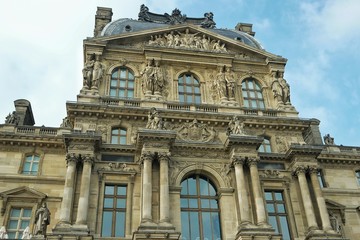 Fototapeta na wymiar May 24, 2018 Paris, Feance. Art museum and historic monument Louvre Museum
