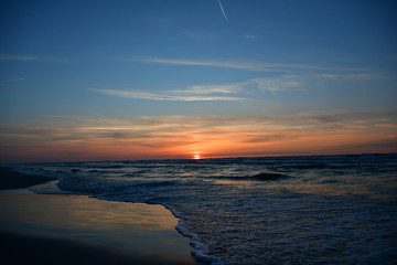 Fototapeta premium Fantastic sunset in Debki