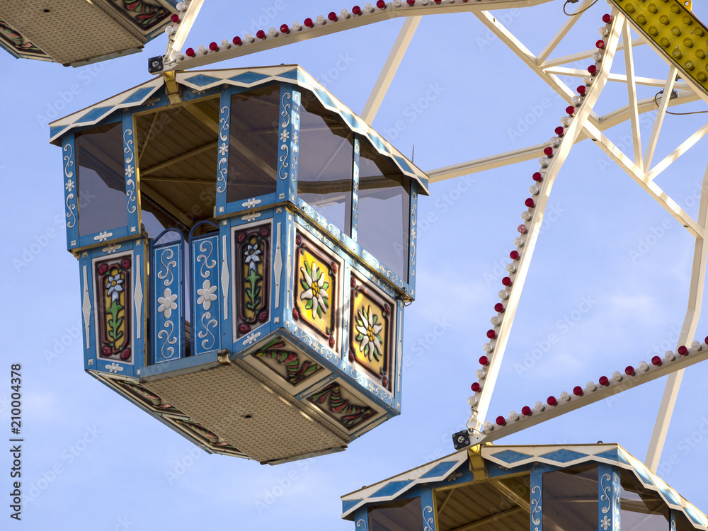 Wall mural Ferris wheel at the Oktoberfest, Munich, Germany