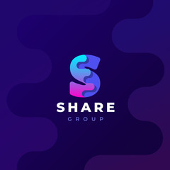 Modern trendy gradient geometric letter S logo design template. Business technology and digital abstract connection vector logo.